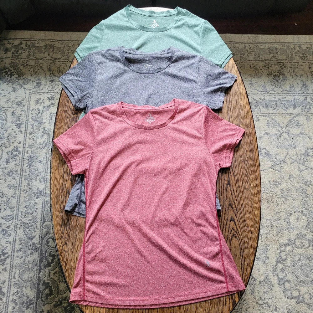 Icyzone Bundle of 3 Activewear Short Sleeve Workout Shirts Size Women's Medium